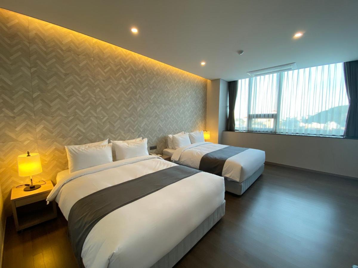 New Donghae Tourist Hotel Bilik gambar